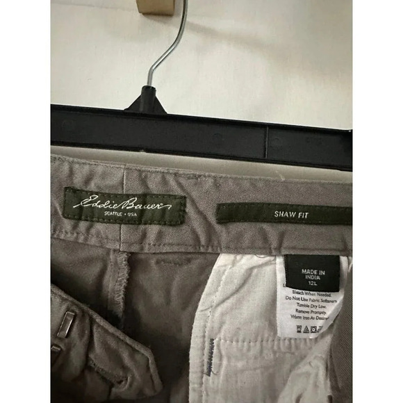 Eddie Bauer Shaw Fit Women’s size 12L pants - Picture 4 of 6